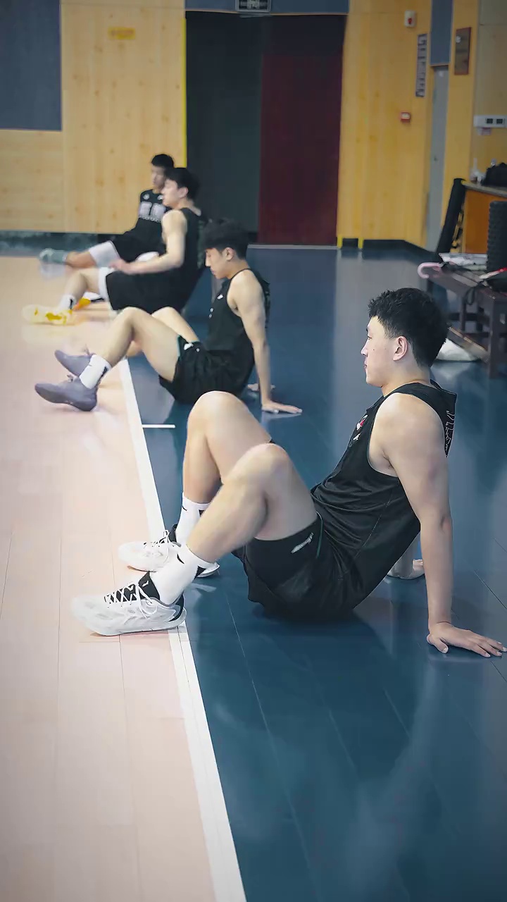 video-poster