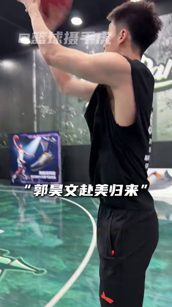 video-poster