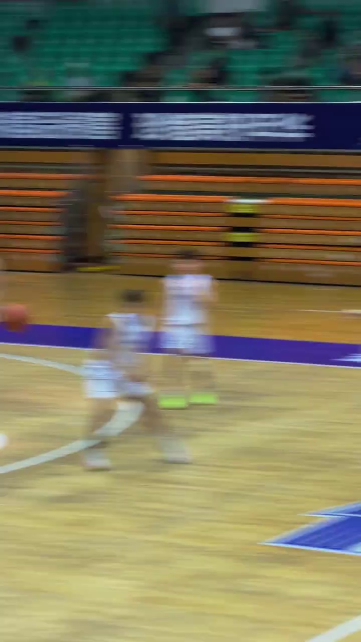 video-poster