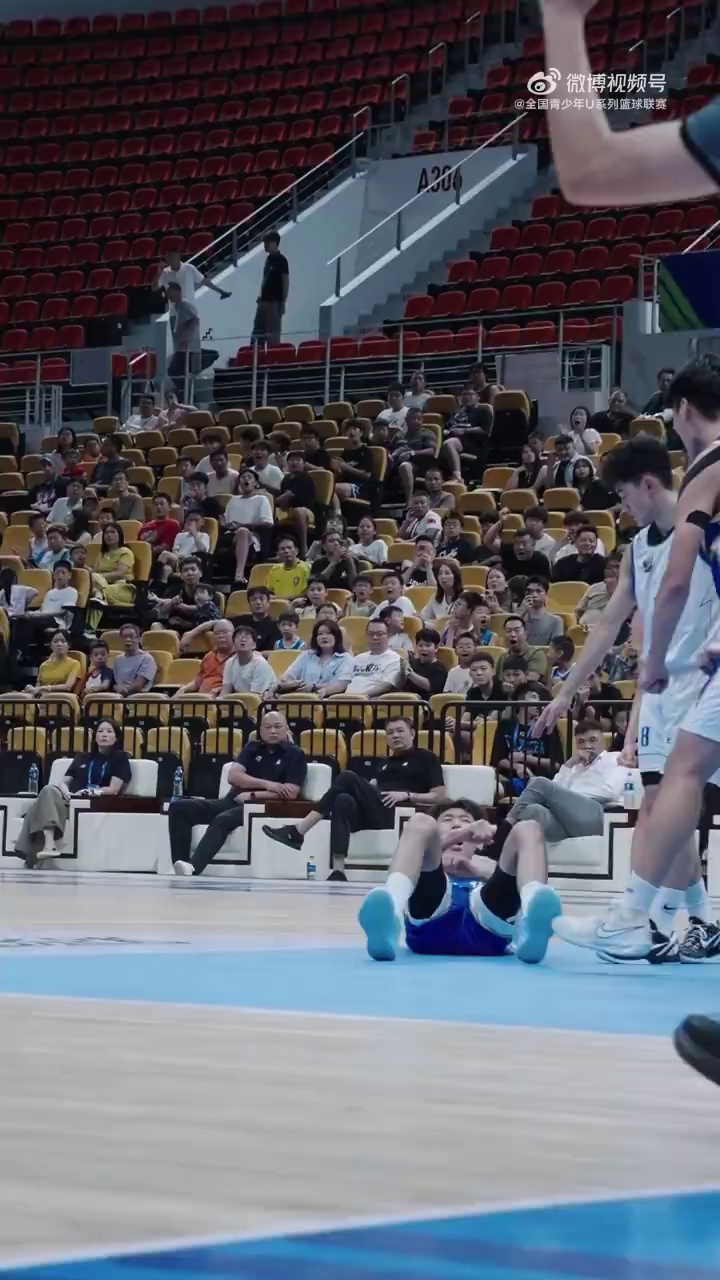 video-poster