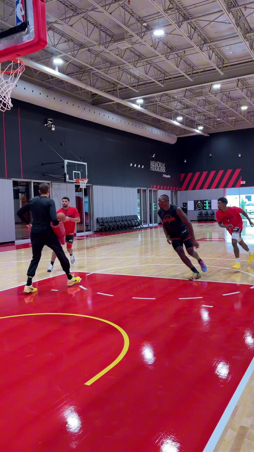 video-poster