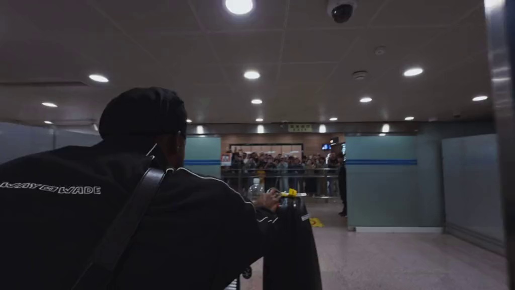 video-poster