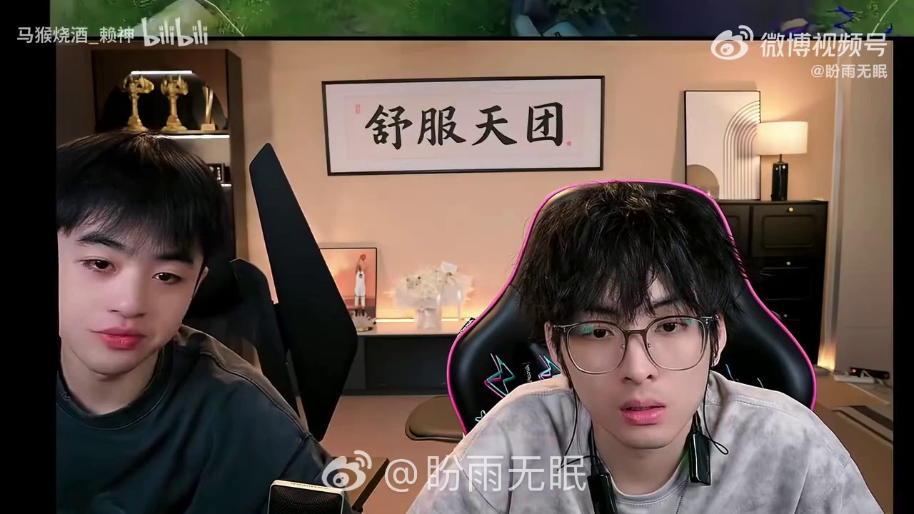 video-poster