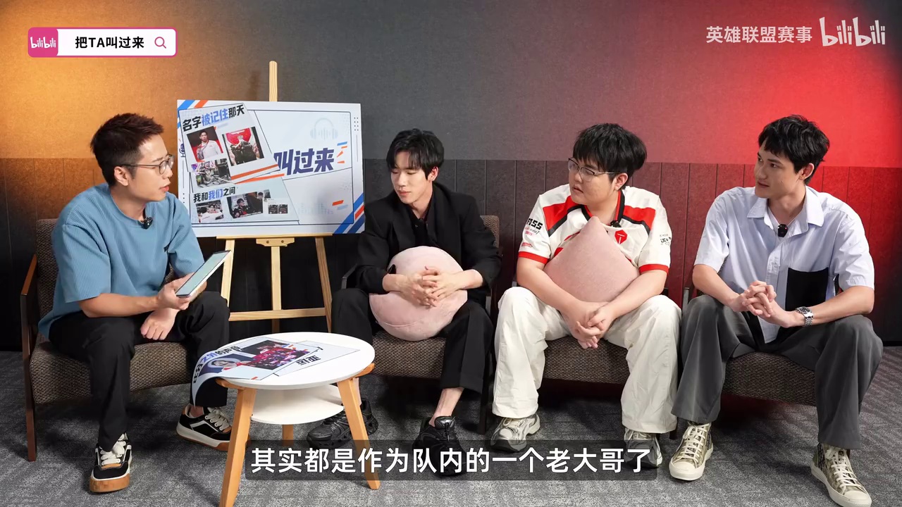 video-poster
