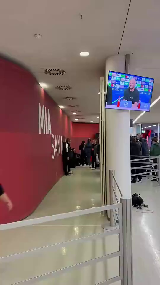 video-poster