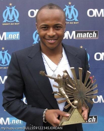 2011年 安德雷-阿尤(加纳,马赛)