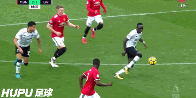 拉什福德双响巴伊乌龙,曼联2-1险胜利物浦3连胜稳居次席