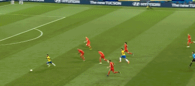 德布劳内世界波奥古斯托破门难救主,比利时2-1巴西晋级半决赛