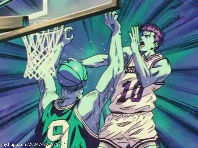 和《灌篮高手》里樱木打到三浦台中锋那球一模一样! (哈哈