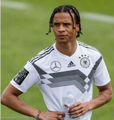 萨内 这怎么想的