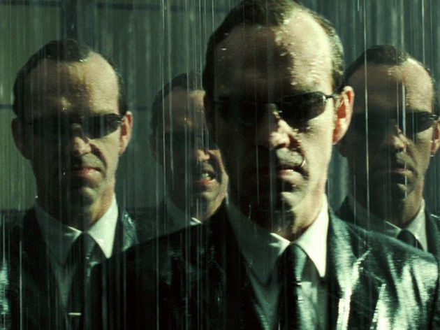 史密斯特工(出自电影《黑客帝国》系列)   得分:8分(满分10分)