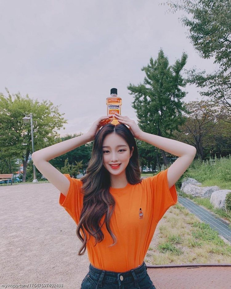 举手投足都让人融化「超可爱笑容」女友力爆棚!