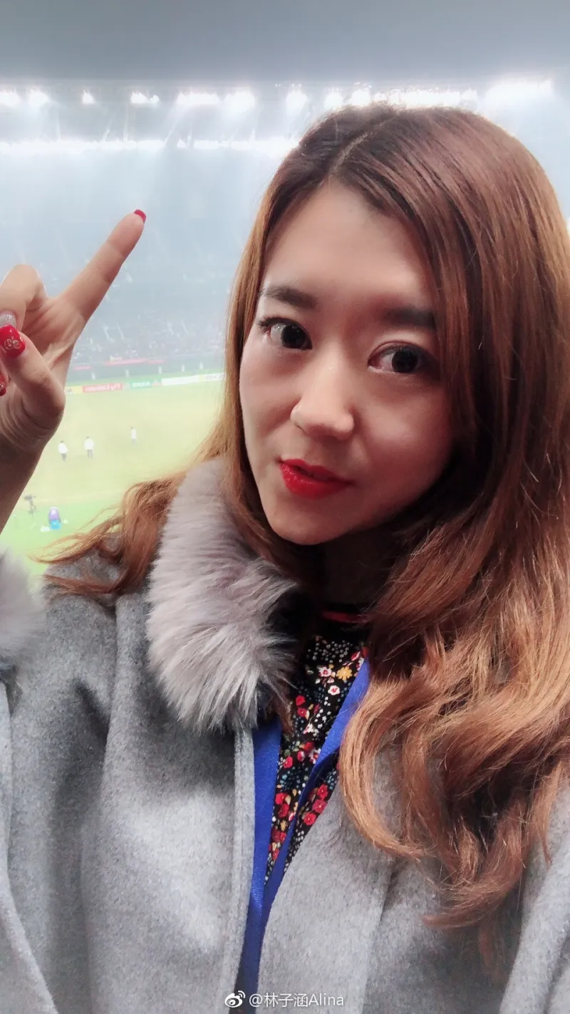 《足球女神101》第二十四期:尽道清歌传皓齿