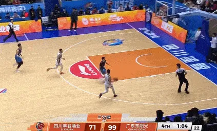 杜锋：四川今天降温全场座无虚席能感受到大家对广东热爱和支持华体会- 华体会体育官网- 体育APP下载