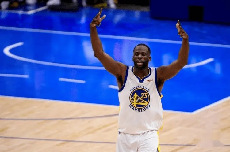Molly Morrison：追梦找裁判交流的时间，比大多数人找家里人的时间都长-NBA-火箭专区-虎扑社区