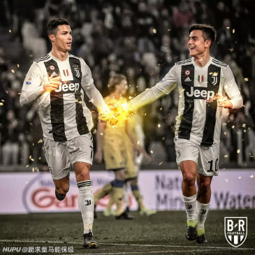 求一张迪巴拉和总裁的进球庆祝的面具侠图片