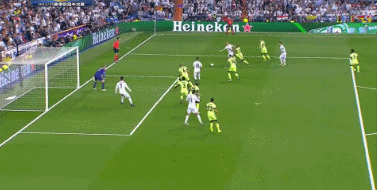 梅西c罗联手武磊对抗外星人足球