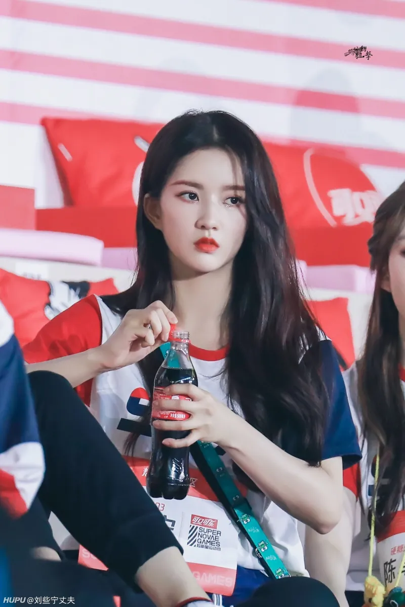 0815 超新星day2依旧是绝美刘些宁 综艺圈 虎扑社区