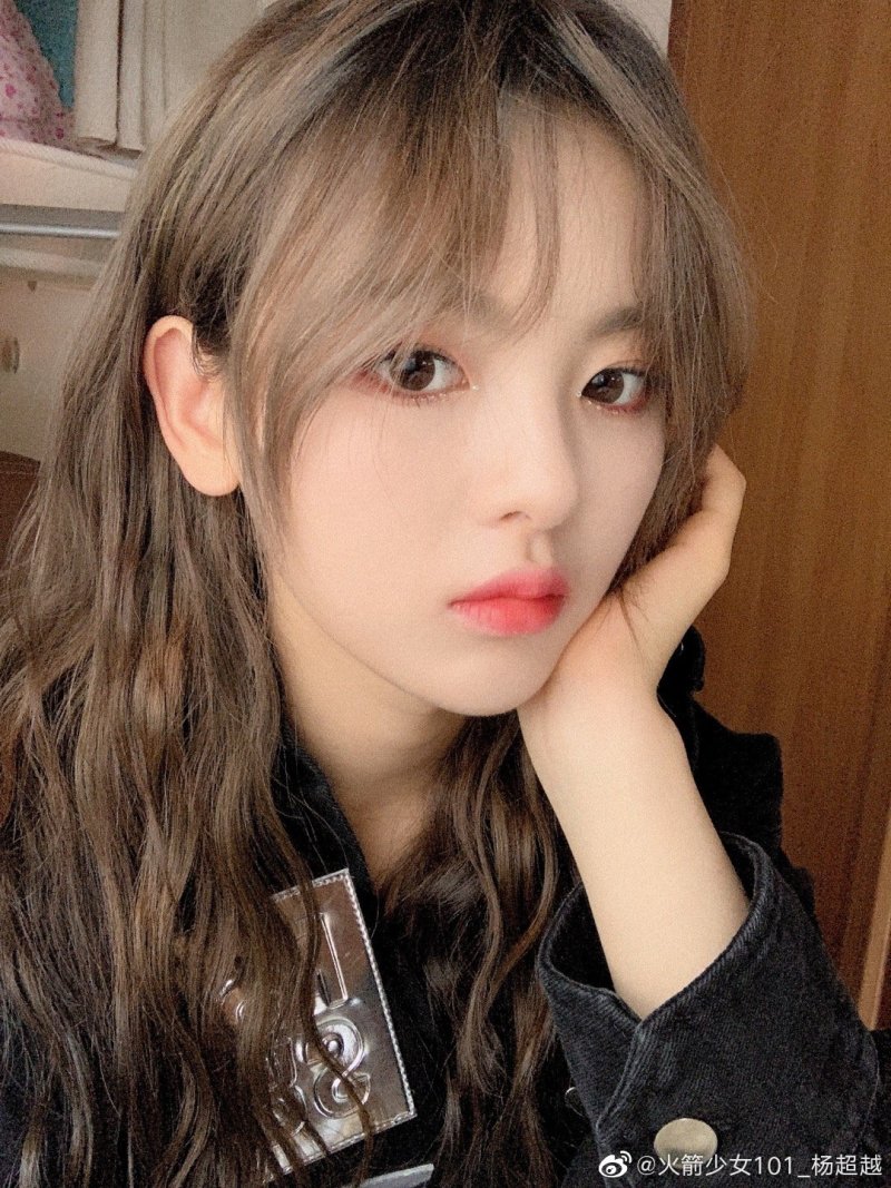 发现区里还是有梦琪玩家的,想问现在射手荣耀梦琪还能玩吗?