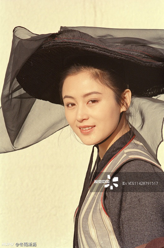 陈红年轻时的一组写真 这颜值能和当红小花们一战吗?