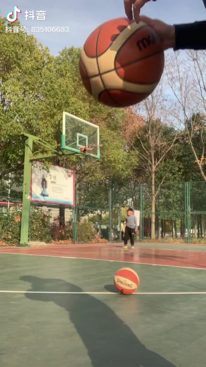video-poster