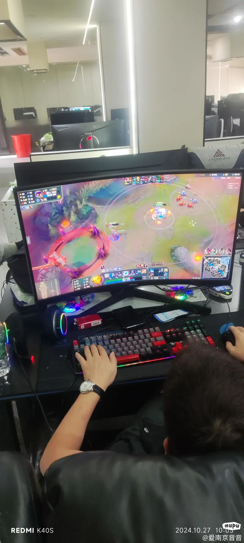 不是哥们儿,网吧玩lol还带器灵啊-英雄联盟丨lpl-虎扑社区
