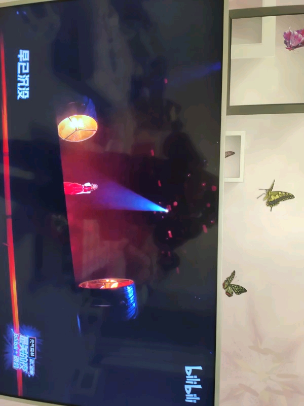video-poster