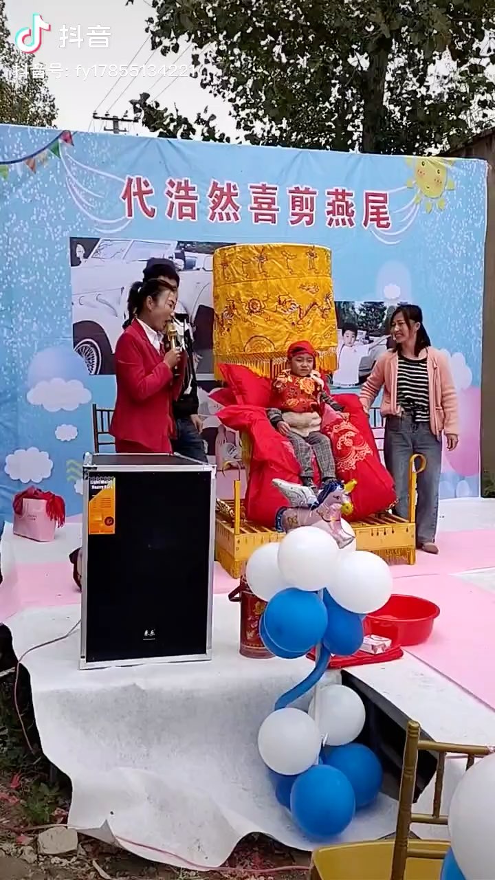 video-poster
