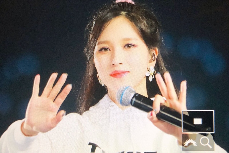 Twice 昨天演唱会mina回归 太美了 虎扑