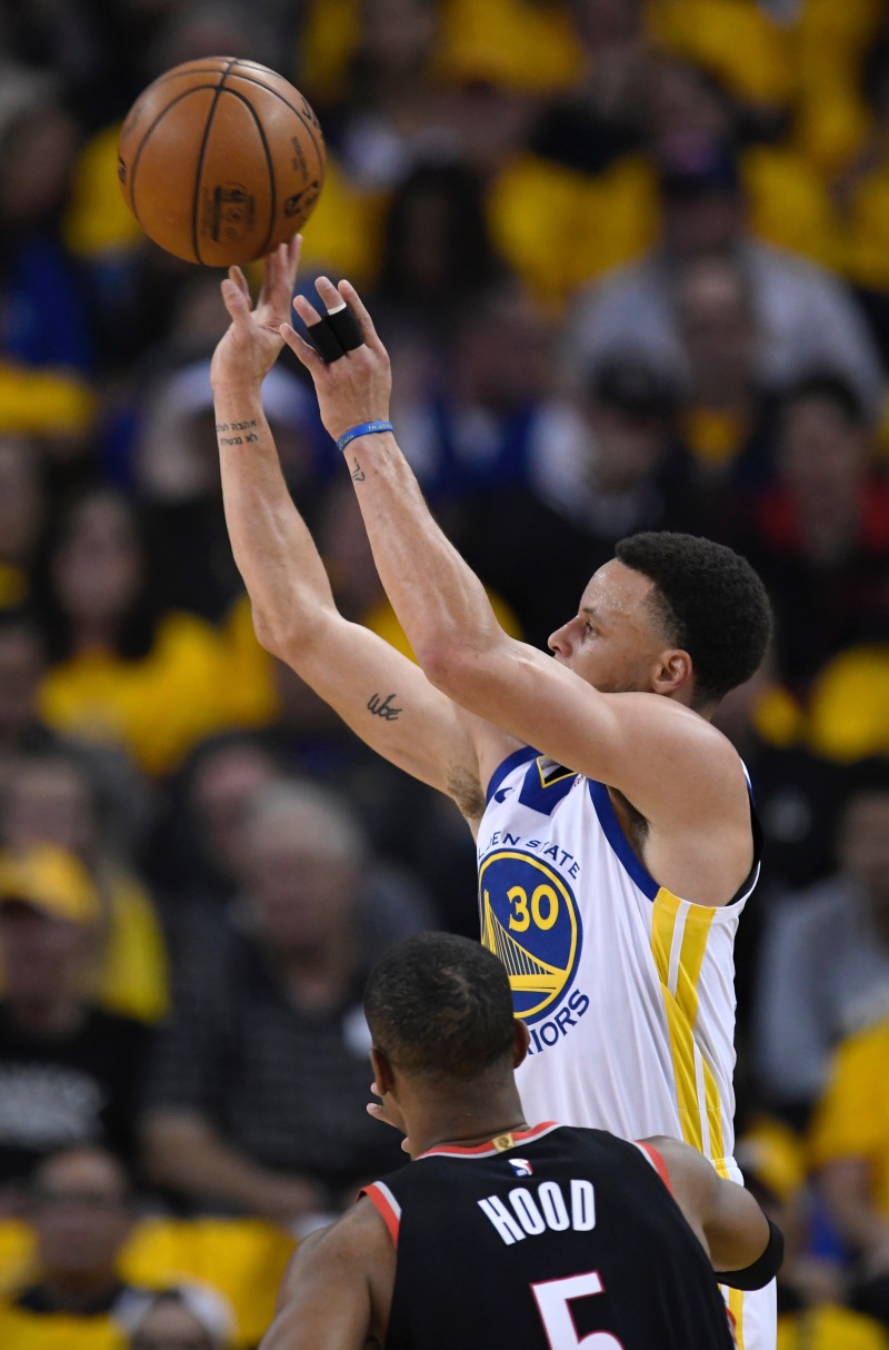 库里高清比赛照片分享