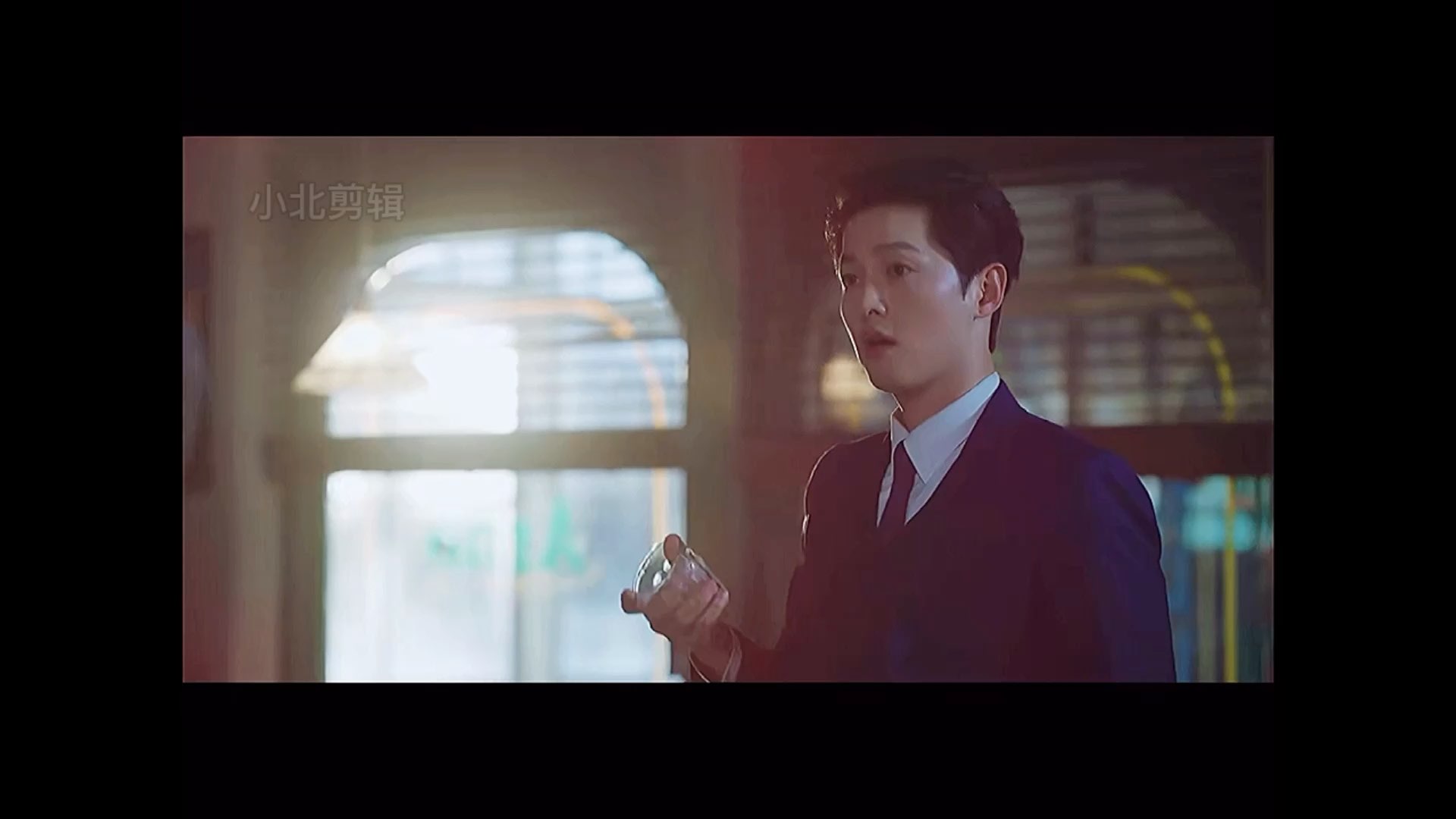 video-poster