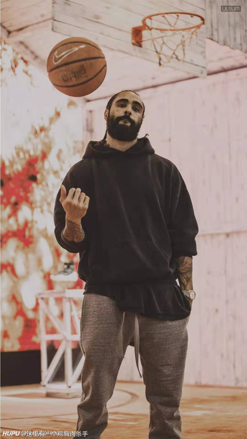 各位jerry有没有垂感好的高街打底推荐