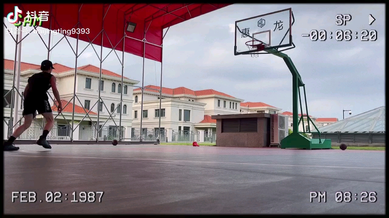 video-poster