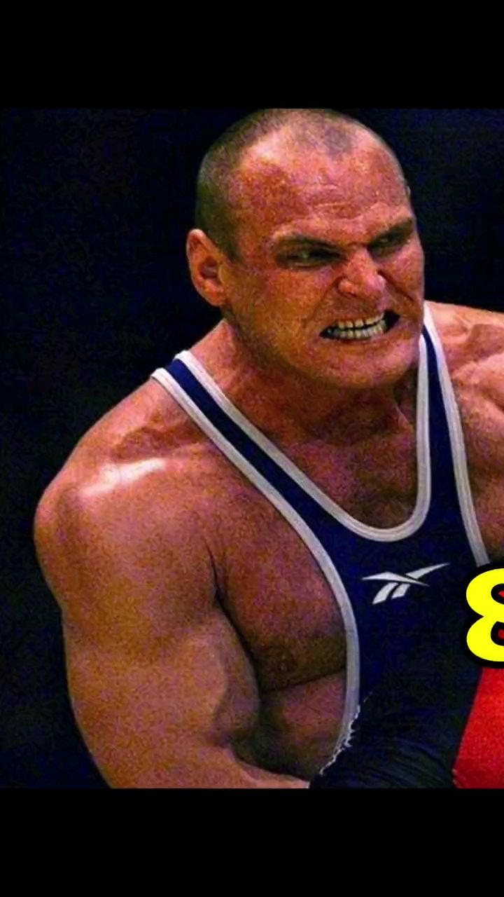 887胜1负到摔跤之神卡列林入行前的生活背景