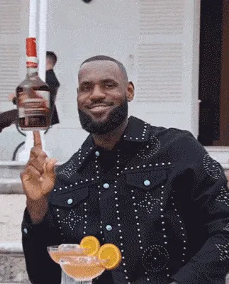 爆火!詹姆斯新出表情包了!-nba专区-虎扑社区