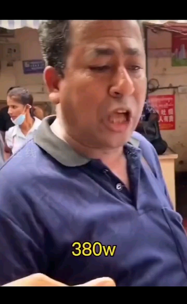 video-poster