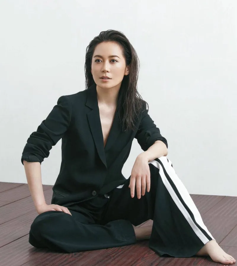 女明星美脚系列第 52 波 俞飞鸿的脚算得上美脚吗 步行街主干道 虎扑社区