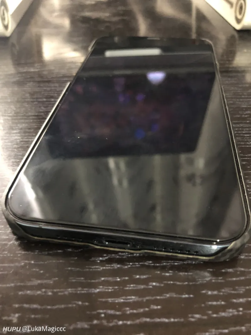 给大家推荐一个iphone12 Pro Max的手机壳 数码区 虎扑社区
