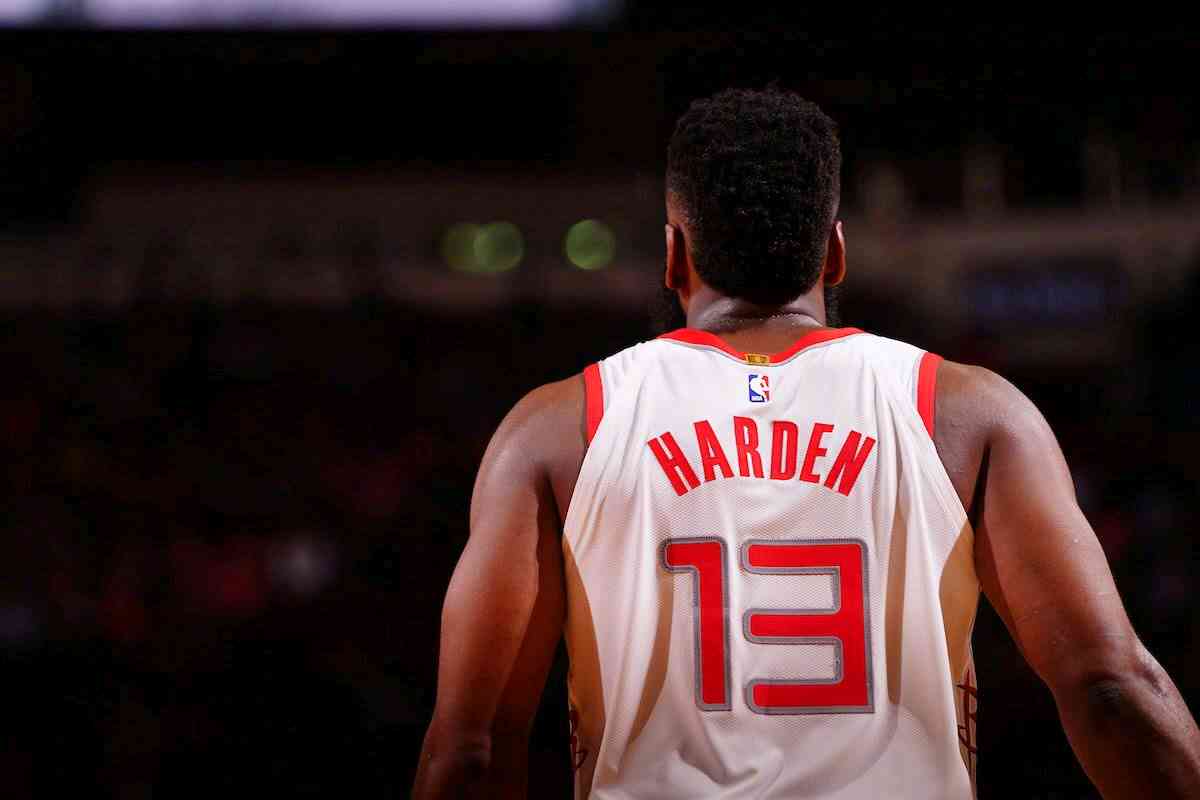 有没有哈登类似的背景图