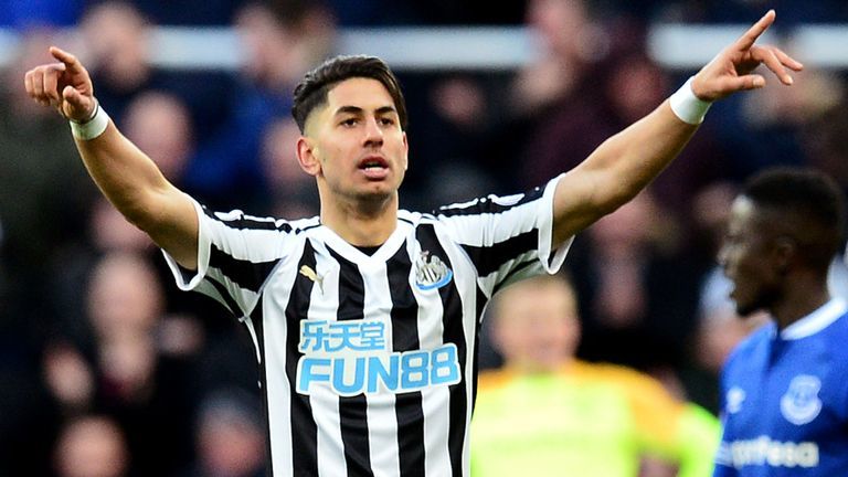 天空体育:莱斯特城将以3000万英镑引进纽卡前锋阿约塞-佩雷斯