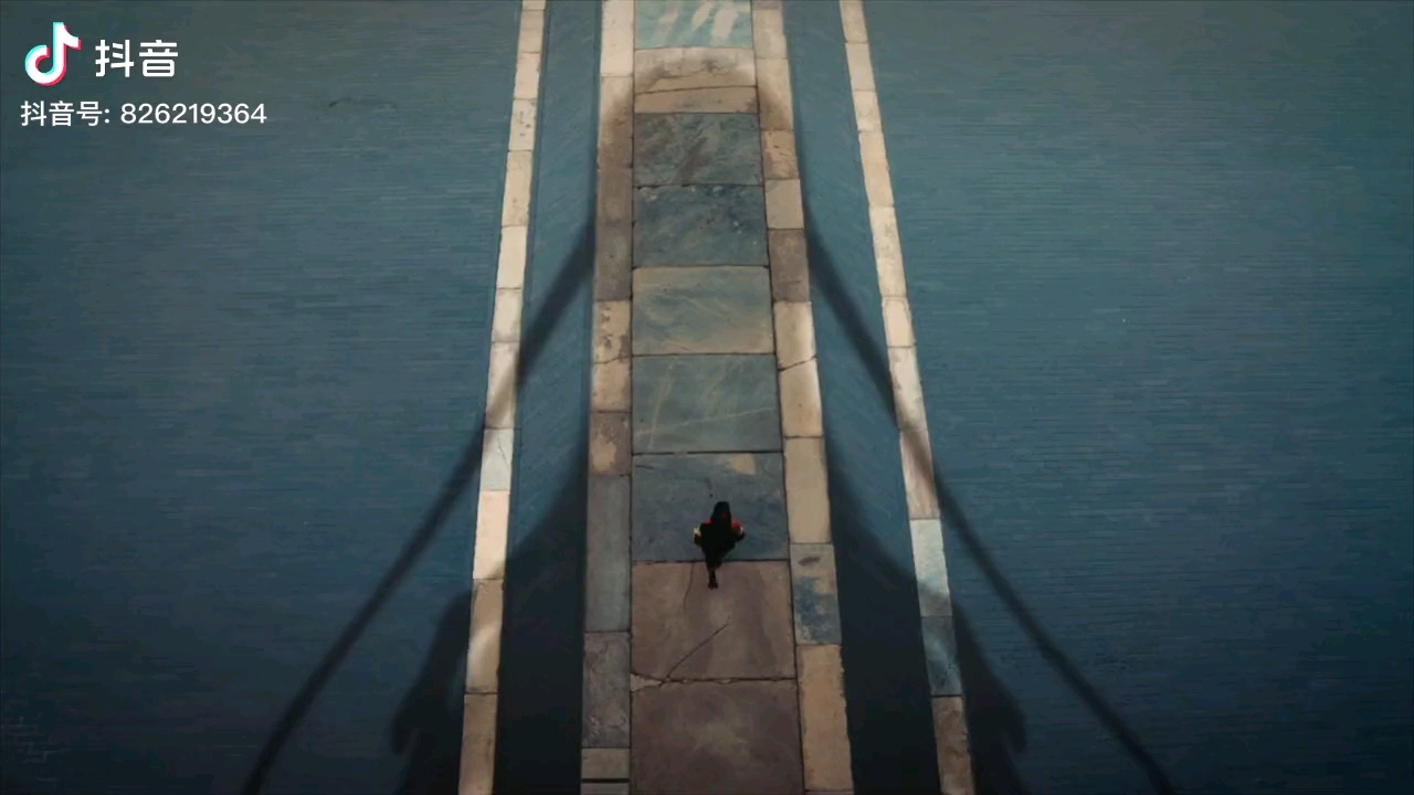 video-poster