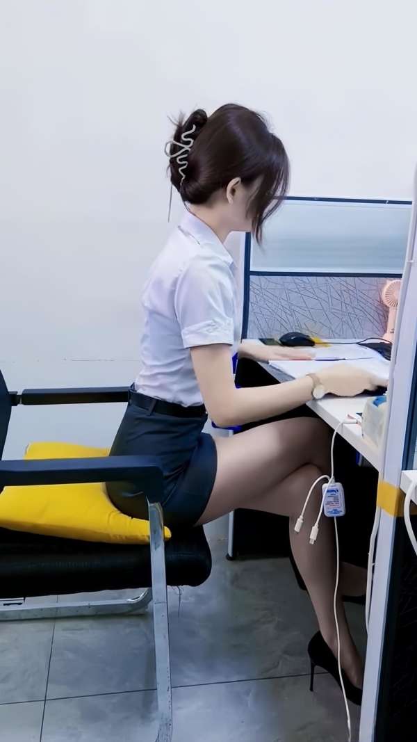 这是我的女同事