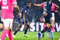 巴黎2-1图卢兹半场数据：控球率75%-25%，射门数9-2