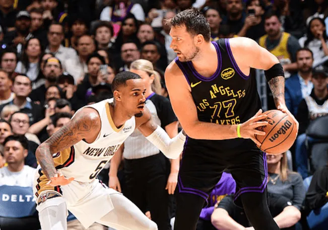 媒體人：阿蘭現在有錢年齡也大了，主要考慮精神追求和家庭的平衡