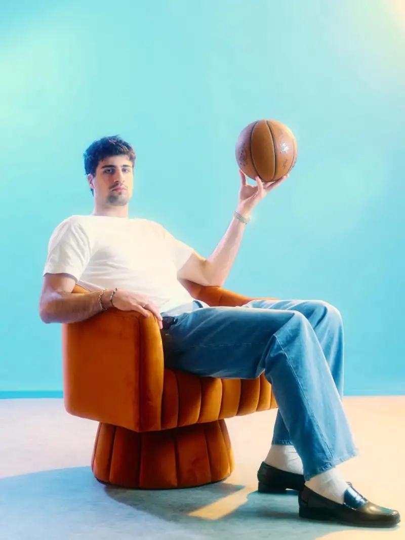 卡馬文加：皇馬球員本就很優秀，所以成功關鍵是讓其保持開心