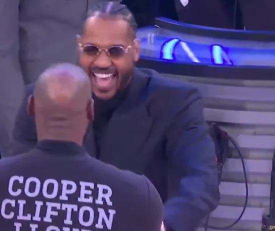 [流言板]亞歷山大半場13中7，得到18分1籃板2助攻1搶斷2蓋帽