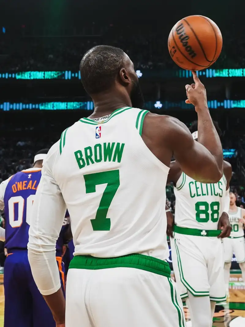 基德談歐文傷勢:正如報道的那樣他要缺陣1 基德談歐文傷勢:正如報道的那樣他要缺陣1