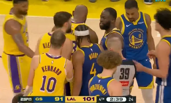 布登表示球隊(duì)目前需要保持樂(lè)觀！杜蘭特：認(rèn)同 我們得表現(xiàn)得更好