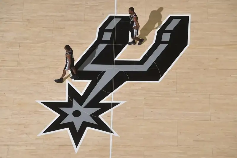 廣州市足協：對廣州足球俱樂部無緣2025賽季職業聯賽表示遺憾