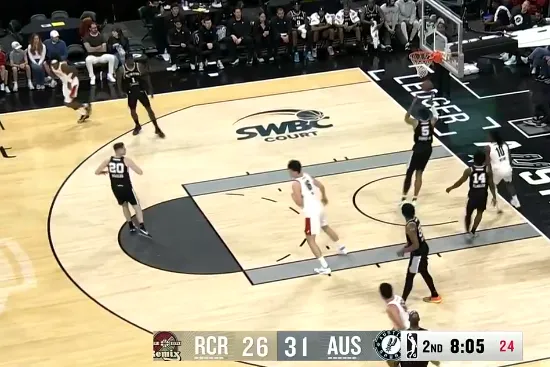 [流言板]難得！申京三分再中目前三分4投4中，生涯單場最多為5記